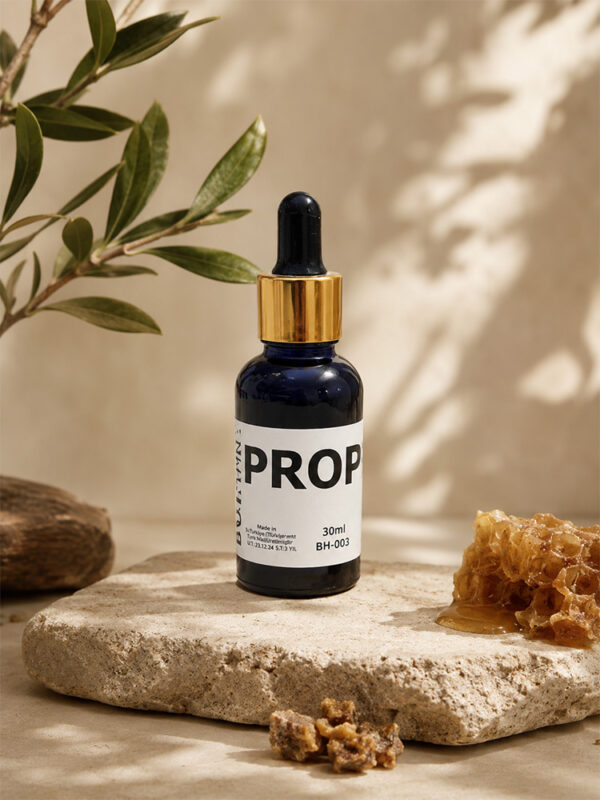 Botahia Propolis 30 ml damlalıklı koyu renk cam şişe
