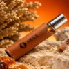 Aksa Cordoba 9 ml Roll-On Esans kahverengi koruyucu kılıf ve gümüş kapak yakın çekimi