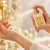 Aksa Esra 50 ml alkolsüz parfüm spreyi kullanım görseli
