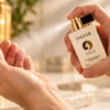 Aksa Jagler 50 ml alkolsüz parfüm spreyi kullanım görseli