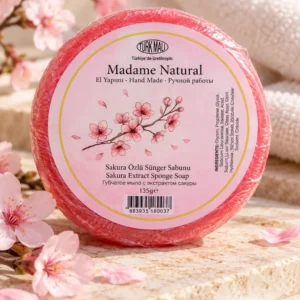 Madame Natural Sakura Özlü Sünger Sabunu 135 g ambalajlı ürün