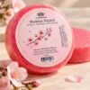 Madame Natural Sakura süngerli sabun ambalajı ve pembe ürün görünümü