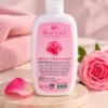 Rose City El ve Vücut Losyonu 200 ml gül temalı dekorla ürün görünümü