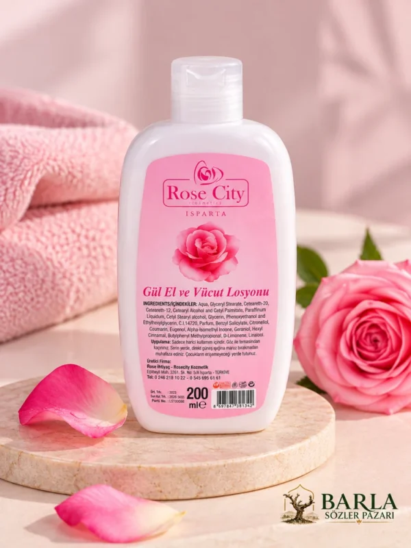 Rose City El ve Vücut Losyonu 200 ml gül temalı dekorla ürün görünümü